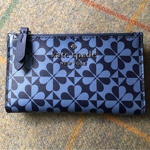 Kate Spade ♠️ Small Slim BiFold Wallet